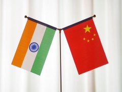 АНУ-ын тарифын бодлогын нөлөөгөөр БНХАУ, БНЭУ-ын харилцаа сэргэж байна