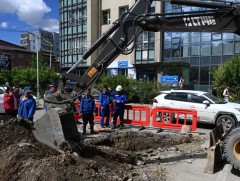 10 дугаар хорооллын халуун ус, дулааны шугамын гэмтэл засварлах ажлыг эхлүүллээ