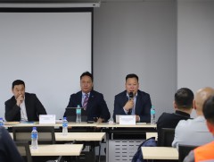 Г.Батзориг: Бетон зуурмагийн машинуудад тосгуур бүхий хийц нэмэх, таних тэмдэг, лого байршуулах ша..