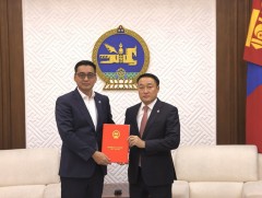 Улс төрийн намын тухай хуульд өөрчлөлт оруулах тухай хуулийн төслийг өргөн барилаа