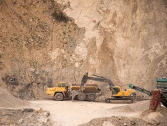 Монгол Улсад уул уурхайн 2700 гаруй тусгай зөвшөөрөл хүчин төгөлдөр байна 