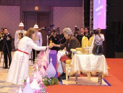 Монгол багш “Эрхэмсэг гүнж Маха Чакригийн нэрэмжит шагнал”-ын эзэн боллоо