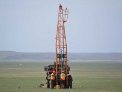 Геологийн судалгааны ажлын хөрөнгө оруулалтыг хумих ирээдүйд төсвийн орлого тасалдах эрсдэлтэй