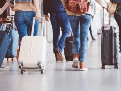 Карибын орнууд иргэдээ хил дамнан чөлөөтэй ажиллах гэрээ байгууллаа