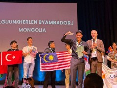 Монгол Улс Англи хэлний олимпиадын дэлхийн аваргатай боллоо 