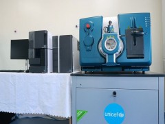 Нярайн оношилгооны төхөөрөмжийг ЭХЭМҮТ-д хүлээлгэн өглөө 