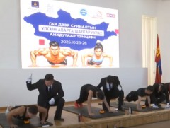 Гар дээр суниалтын анхны УАШТ-д 300 гаруй тамирчин өрсөлдлөө