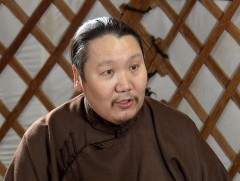 Д.Ухаанзаяа: Бүтээлээрээ дамжуулан байгаль эх дэлхийгээ хамгаалах үзэл түгээхийг зорьдог 