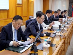 ЗГ: “Эрүүл мэндийн даатгалын сангийн үйл ажиллагааны талаар авах зарим арга хэмжээний тухай” ..