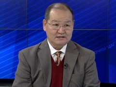 Вансон Де Буве: Ромын папын илгээлтийг монгол хэл рүү хөрвүүлэн Бат хаанд өргөн барьсан 