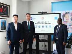 Нийслэлийн ЗДТГ, НҮБ-ын Хүүхдийн сан болон Монголын оюун ухааны академи харилцан ойлголцлын санамж..