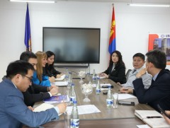 НҮБ-ын Хөгжлийн хөтөлбөрийн сэргээгдэх эрчим хүчний төслүүдэд хамтран ажиллах талаар санал солилцлоо