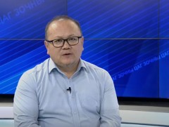 Улсын хэмжээнд суурин 3000 орчим фермд 50 мянган үнээ сааж байна