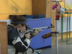 ОУХМ О.Есүгэн, Н.Баяраа нар урт бууны 3 байдлаас буудах дасгалд түрүүллээ