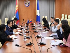 Австралийн холбооны улсаас Монгол Улсад суугаа Онц бөгөөд Бүрэн эрхт Элчин сайдтай уулзлаа