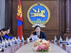 УИХ дахь ажлын хэсгүүд хүний эрх, эрх чөлөөг хязгаарлаж буй хууль тогтоомж, дүрэм журмыг хална