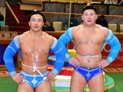 Сумын заан О.Пүрэвдэлгэр 10 даван анх удаагаа түрүүллээ