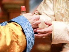 Монголчууд сар шинийн өдрүүдэд бэлгэдлийн үгс хэлж, ерөөл айлтгадаг уламжлалтай 