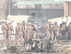 Пакистан, Афганистаны хилийн мөргөлдөөн даамжирч, Исламабад Талибуудад 