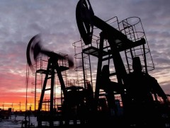 АНУ-Ираны ээлжит яриа хэлэлцээ тодорхойгүй байгаагаас шалтгаалж газрын тосны үнэ огцом өсөв