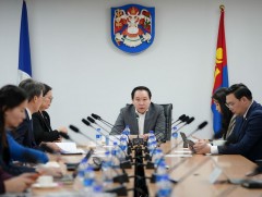 НИТХ-ын Зам тээвэр, хөдөлгөөн зохицуулалтын хороо болон Бүсчилсэн хөгжлийн хороо хуралдлаа