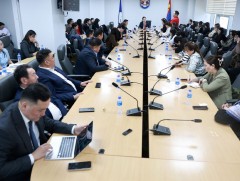 А.Баяр: Ерөнхий боловсролын 22 сургуулийн ахлах ангийн 1093 хүүхдийн 2 хувь нь үе тэнгийн дээрэлхэ..