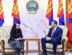 Хувь хүний орлогын албан татварын тухай хуульд өөрчлөлт оруулах тухай хуулийн төслийг өргөн мэдүүл..