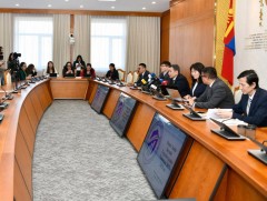 Төсвийн тогтвортой байдлын зөвлөлөөс макро эдийн засгийн үндсэн үзүүлэлт, төлөв байдлын талаарх та..