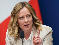 Итали улс  Израильтай байгуулсан батлан хамгаалах хамтын ажиллагааны гэрээгээ зогсооно