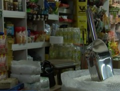 Түлшний үнэ нэмэгдсэн ч өргөн хэрэглээний барааны үнийг хэт нэмэхгүй байхыг иргэд хүсэж байна