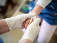 Улаанбурхан өвчнөөр 56 хүн эмнэлэгт хэвтэн эмчлүүлж байна