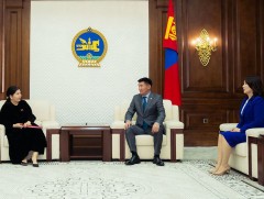 Монгол Улсын Их Хурлын тухай хуульд нэмэлт, өөрчлөлт оруулах тухай хуулийн төсөл өргөн мэдүүллээ