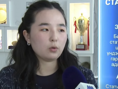 Улаанбаатар хотын гэр хорооллын бүсэд 205,847 өрхийн 681,178 иргэн оршин сууж байна 