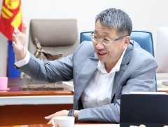 Монгол хүүхдийн унших соёлыг төлөвшүүлэх, унших чадварыг сайжруулах нь боловсролын чанартай шууд х..