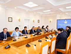 Азийн хөгжлийн банктай хилийн боомтын төсөл, хамтын ажиллагааны чиглэлээр санал солилцлоо