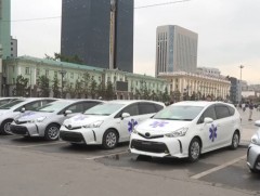 Чингэлтэй дүүргийн өрхийн эрүүл мэндийн төвүүдэд 13 автомашин хүлээлгэн өглөө